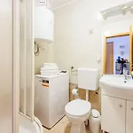 Apartment Komfortables Nur 500 Meter Zum Mit Meerblick, Waschmaschine, Parkplatz Dramalj