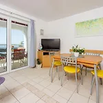 Apartment Komfortables Nur 500 Meter Zum Mit Meerblick, Waschmaschine, Parkplatz *