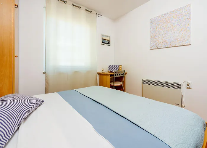 아파트 Komfortables Nur 500 Meter Zum Mit Meerblick, Waschmaschine, Parkplatz *